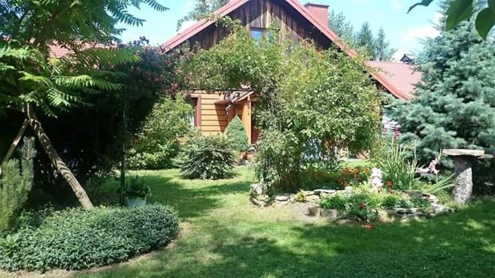 Agroturystyka W Ogrodach Sanok Exterior photo